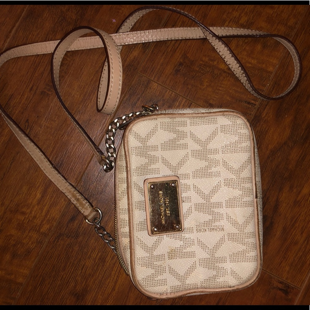 Michael Kors small crossbody purse